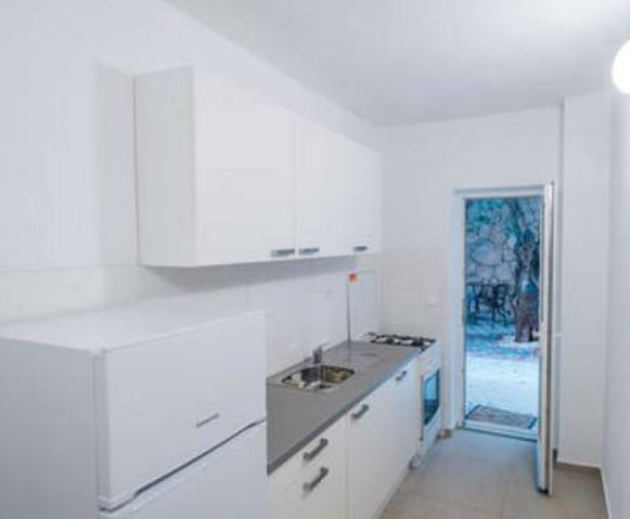Superior Apt, 4 Rooms, 4 Bathrooms Promajna Buitenkant foto